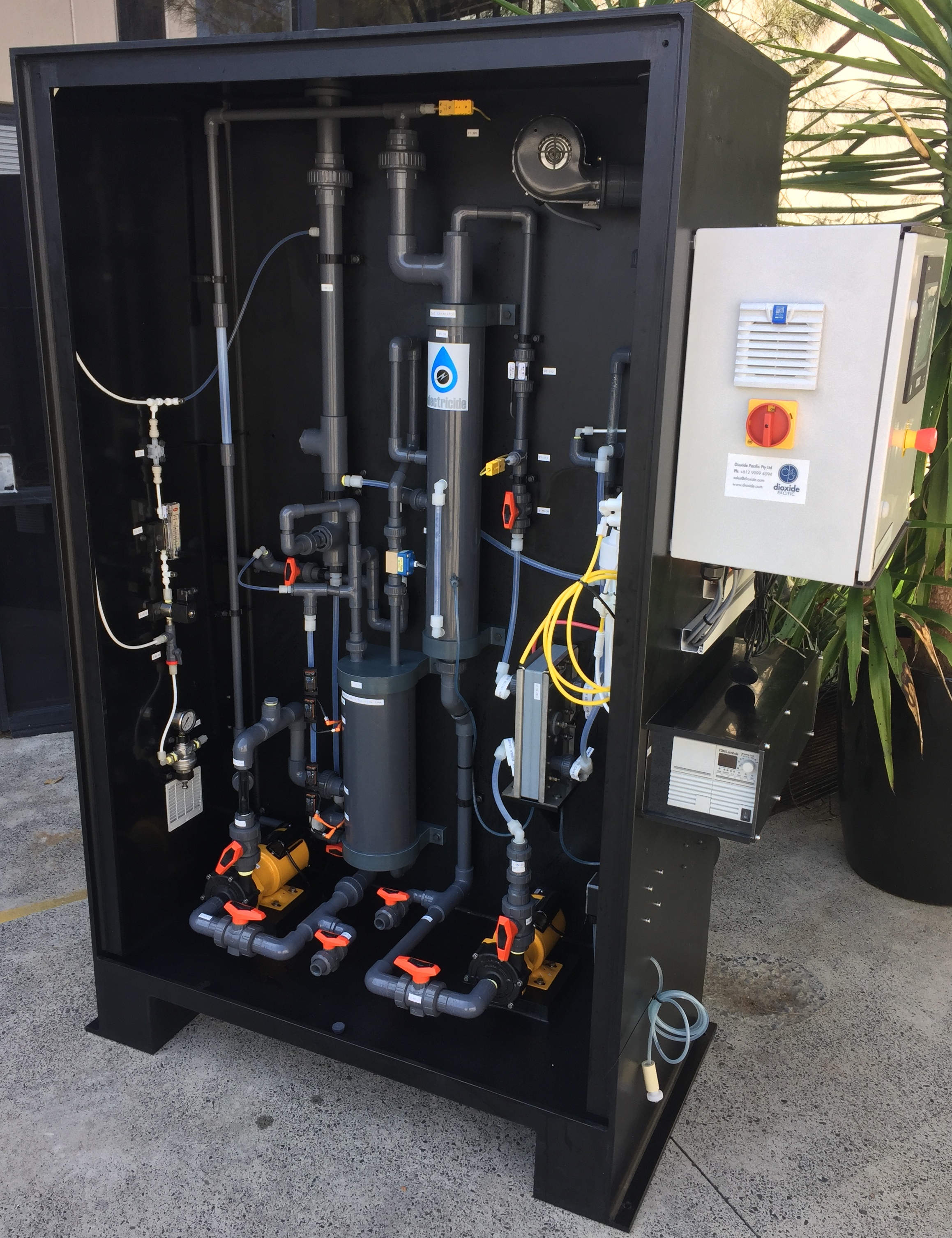 Electricide HGB-2.5 chlorine generator